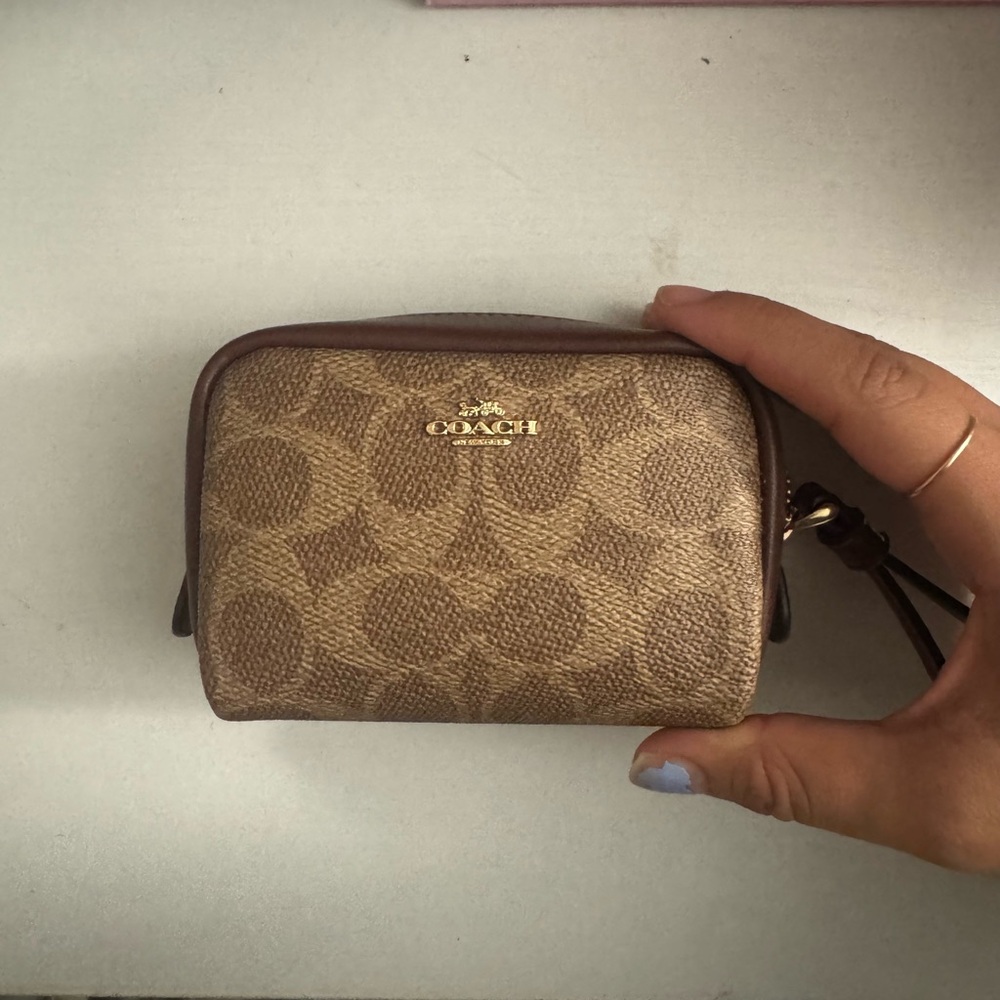 Coach Tan and Brown Monogram Pouch 🤎